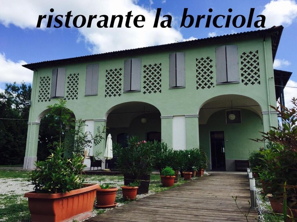 Hotel Riviera Ristorante La Briciola Novellara Buitenkant foto