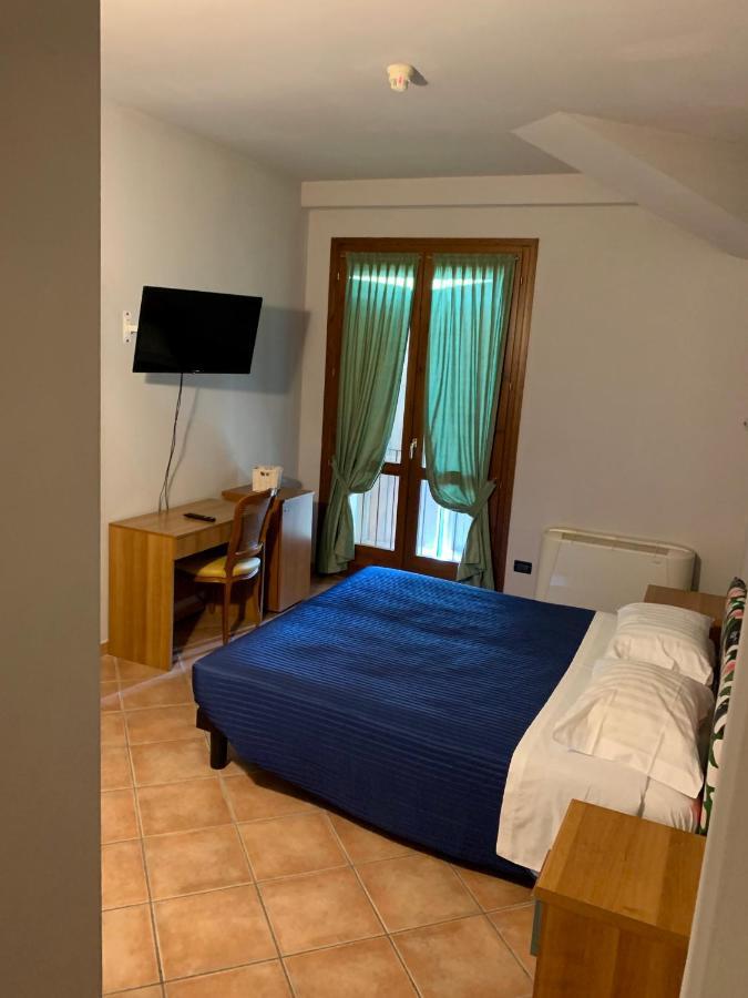 Hotel Riviera Ristorante La Briciola Novellara Buitenkant foto